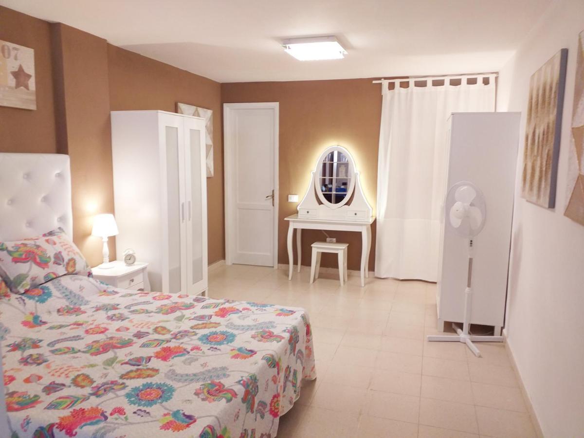 Apartamento Tristana Lägenhet Vecindario  Exteriör bild